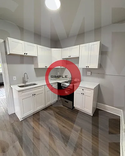 1140 Franklin St Photo 1