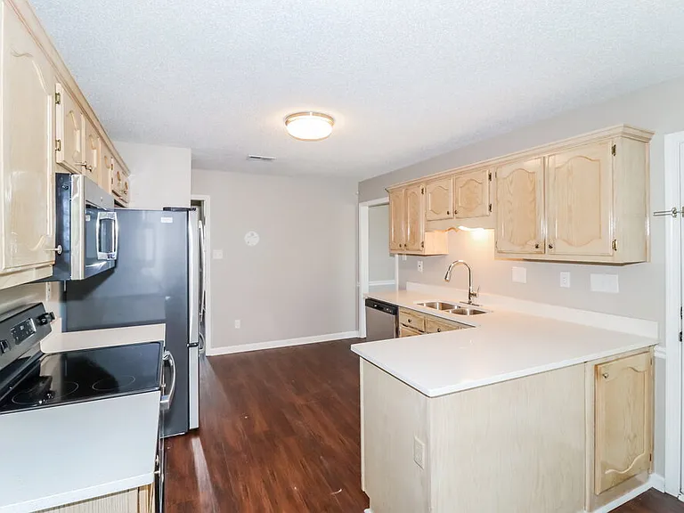 4101 Persimmon View Cv — Photo 9