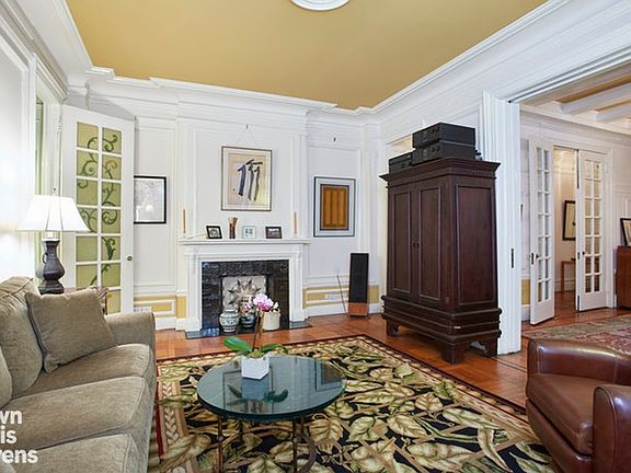 3rd image of 801 W End Ave APT 2C