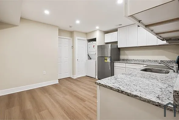 2 bed, $2,400 — Photo 2