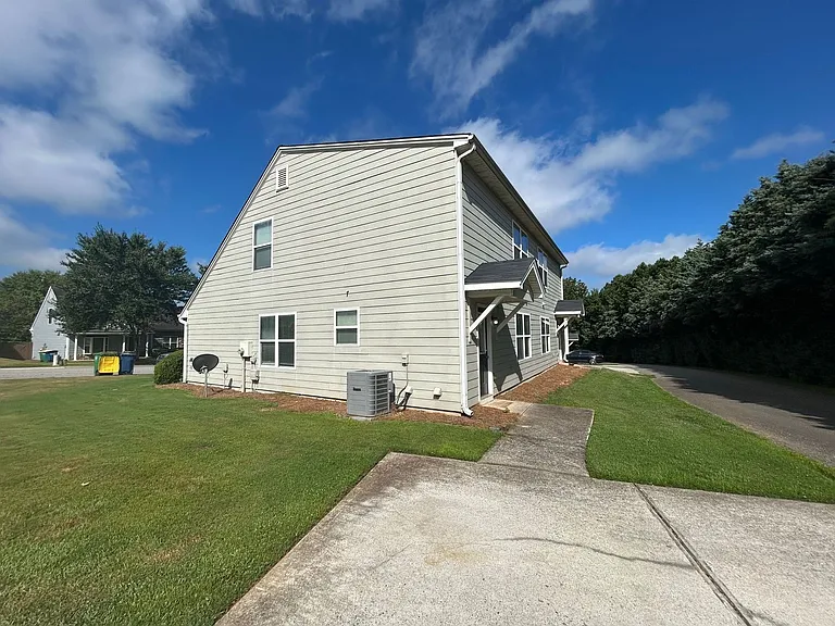 451 Bridgewater Way — Photo 10