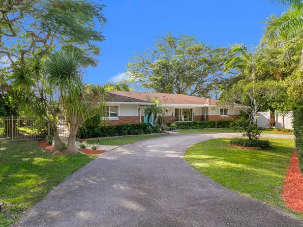 1123 Melinda Lane, Haverhill, FL 33417