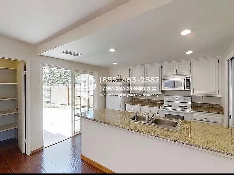 Swallowtail Rd — Photo 6
