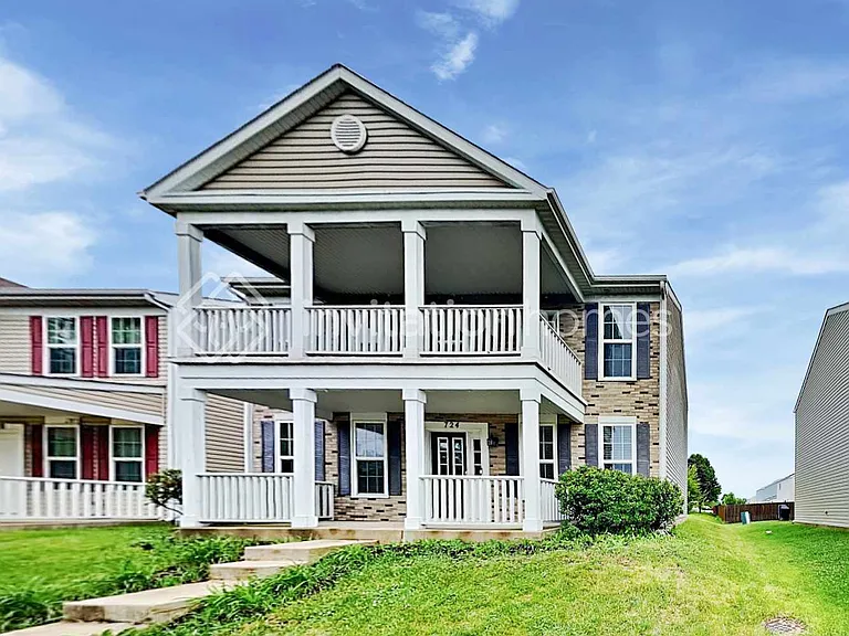 724 Serendipity Dr — Photo 1