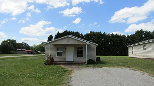 117 Chandler Dr Photo 1