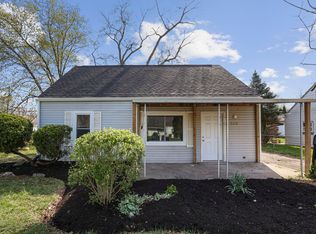 868 Exeter Rd, Columbus, OH 43213