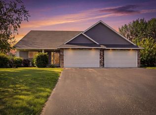 9195 Prairie St, Elko New Market, MN 55020
