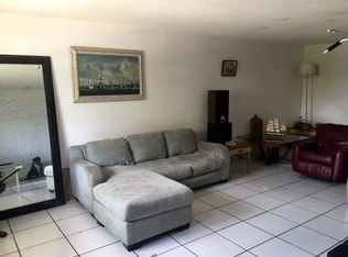 8 Forest Hills Ln, Boca Raton, FL 33431