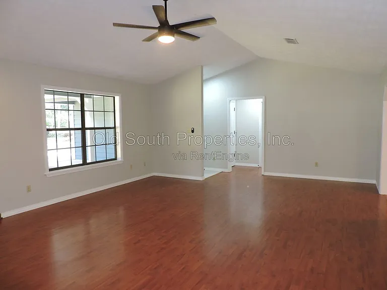 5261 Rowe Trl — Photo 5