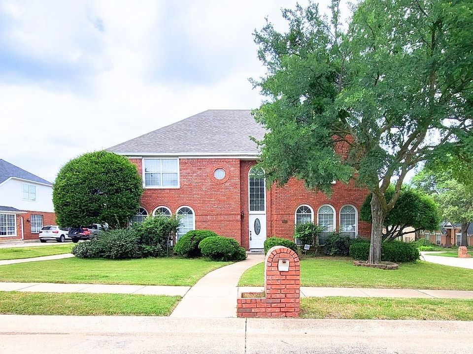 1st image of 2645 Braemar Ln