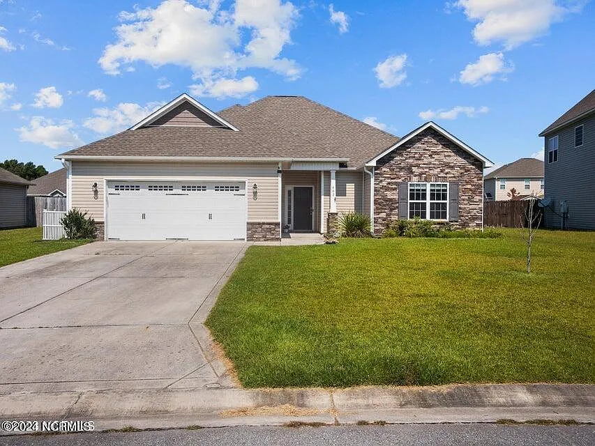 402 Derrick Dr