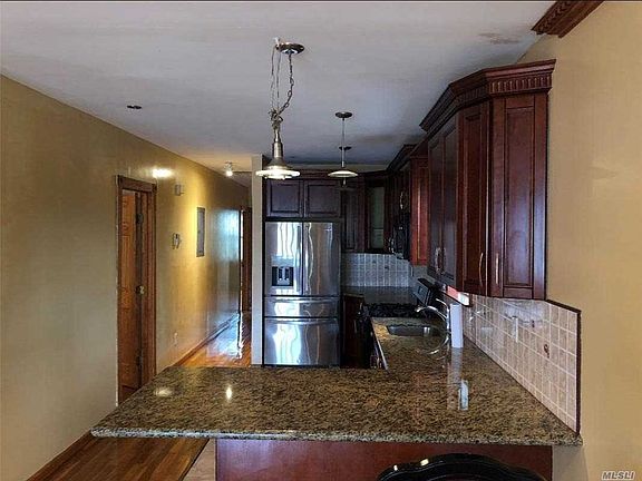 3rd image of 227-15 147th Ave #2