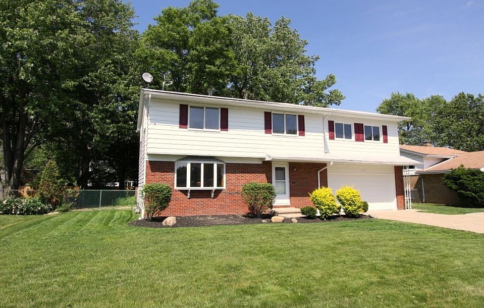 1st image of 125 Lakehurst Dr