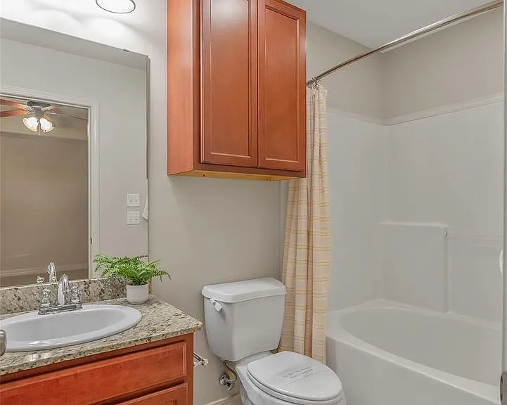 3303 Grand Lake Dr — Photo 12