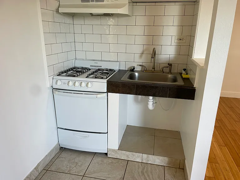 2061 Key Blvd #B — Photo 6