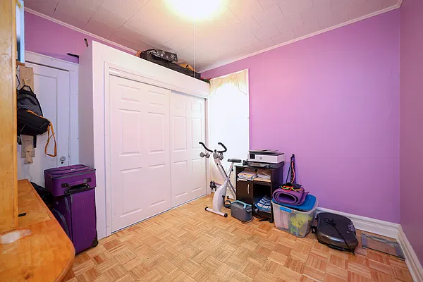 Sold by Remax Edge | media 9