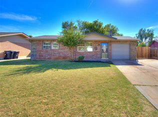 648 SW 13th St, Moore, OK 73160