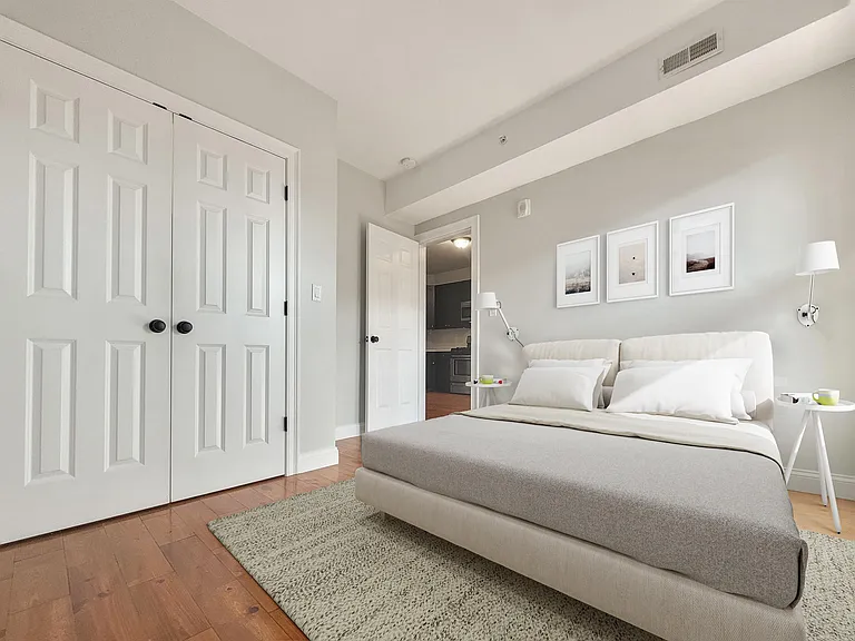 32 Arcadia St #1R — Photo 6