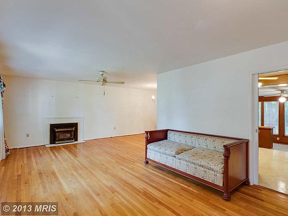 5th image of 103 Mashie Dr SE