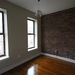 Rented by SCOUTBK.COM