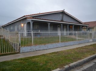 975 W 2nd St, Rialto, CA 92376