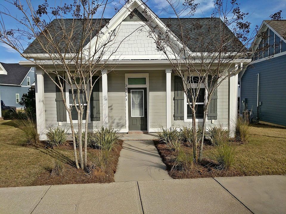 1st image of 3565-1 Esplanade Way