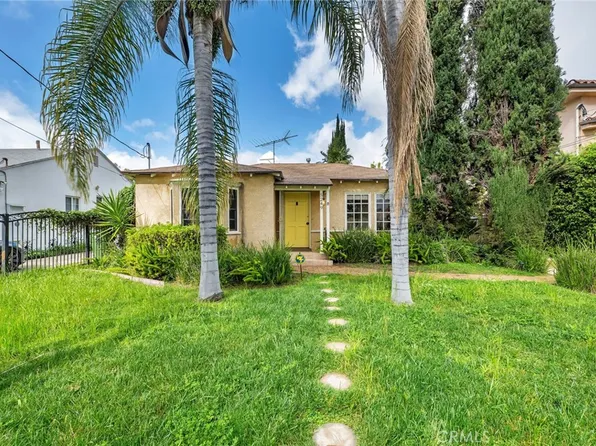 5249 Mecca Ave, Tarzana, CA 91356