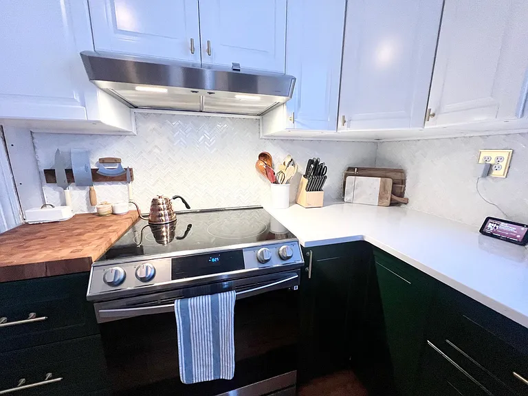 2436 W 37th Ave — Photo 9