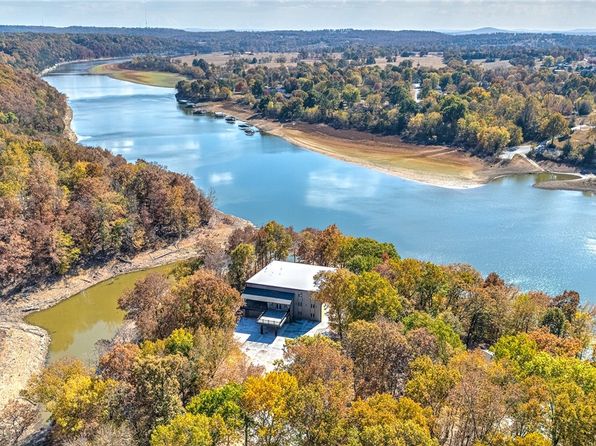 18649 Saddle Shop Ln, Springdale, AR 72764