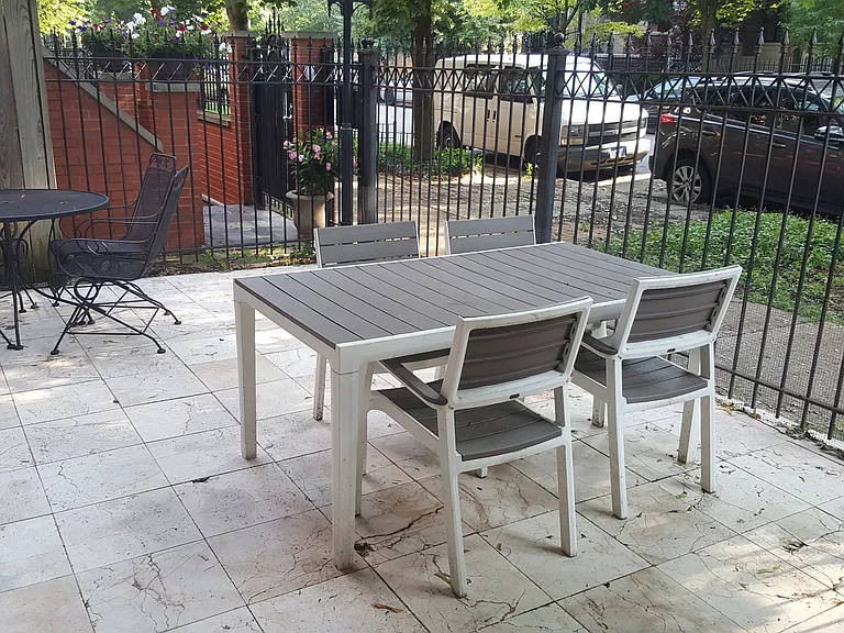 2735 N Mildred Ave #1 — Photo 6