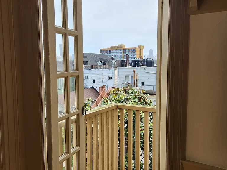 1040 Fulton St #16 — Photo 8
