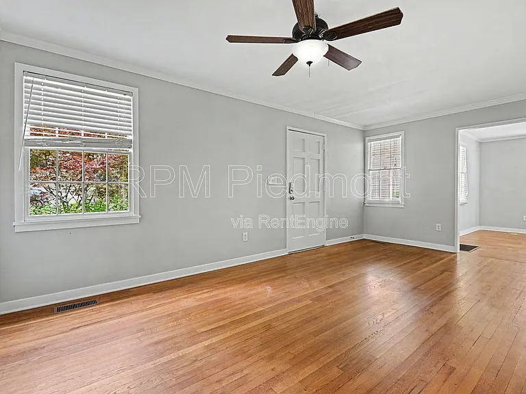2917 Ringle Rd — Photo 9