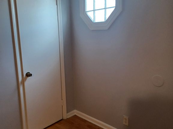 2nd image of 3211 Luann Dr