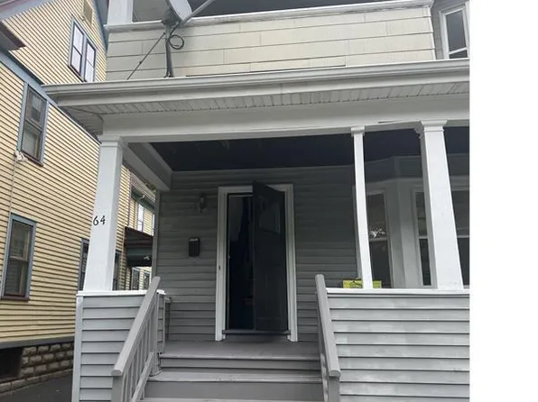 62-64 Quincy St, Rochester, NY 14609