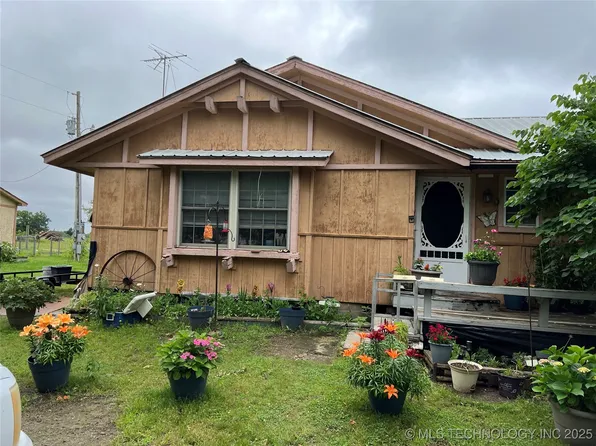 10401 S 359th Ave E, Coweta, OK 74429