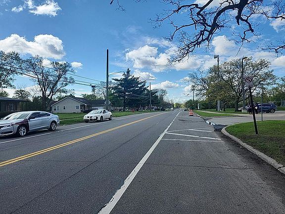 4th image of 19268 Berg Rd