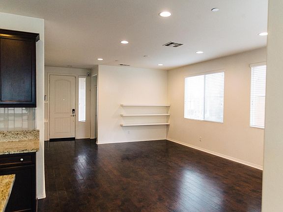 4th image of 14653 Marist Ln
