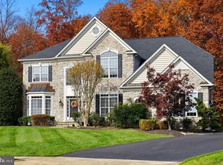 22455 Pine Ridge Ct, Ashburn, VA 20148