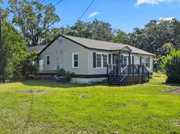 1903 Grayson St, North Charleston, SC 29405