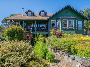 16298 Pearson Lane, Fort Bragg, CA 95437