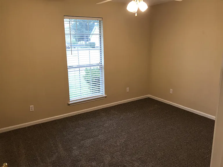 3515 Diamondhead Lanebuckhead Subdivision — Photo 11