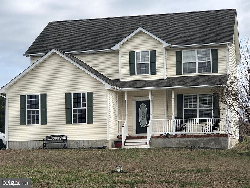 1st image of 16892 Heritage Hills Ln
