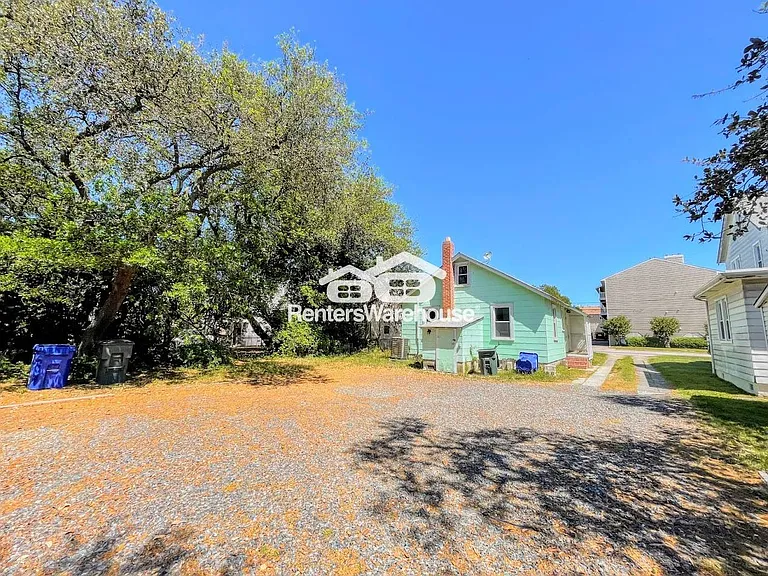 2235 E Ocean View Ave — Photo 4