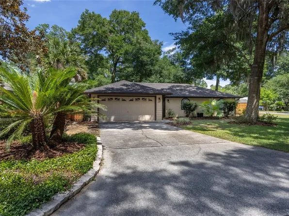 2917 NW 52nd Dr, Gainesville, FL 32606