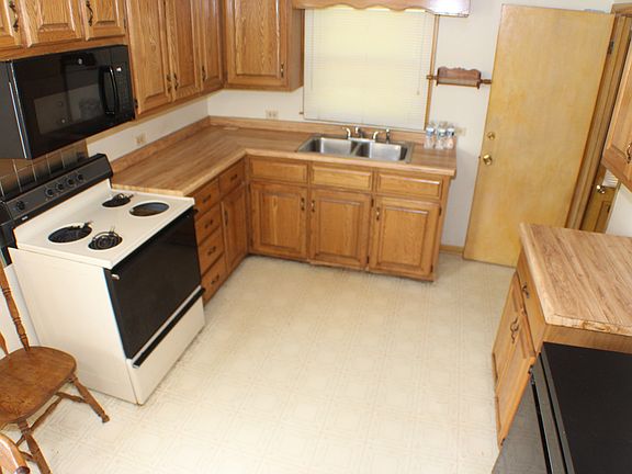 5th image of 512 18th Ave N