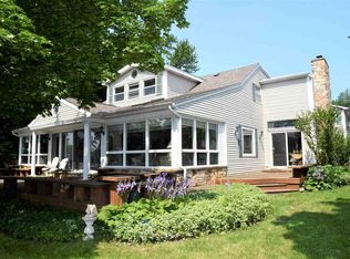 387 River Rd, Bay City, MI 48706