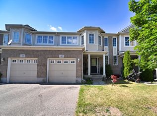 42 Manhattan Cir, Cambridge, ON N3C 0C4
