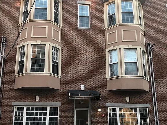 5th image of 349 Summit Ave APT 1R