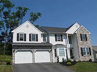 2nd image of 8 Northridge Dr E