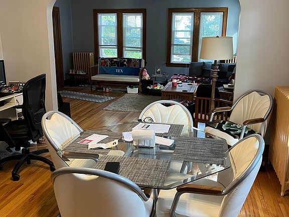 4th image of 3930 1st Ave S #1